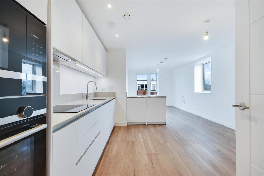 Additional image 3 of Novus, Hutton Road, Shenfield, Brentwood