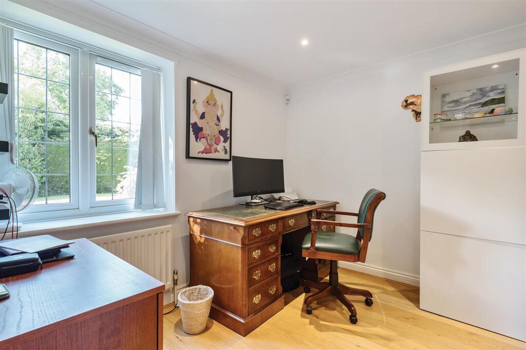 Additional image 17 of Walpole Avenue, Chipstead