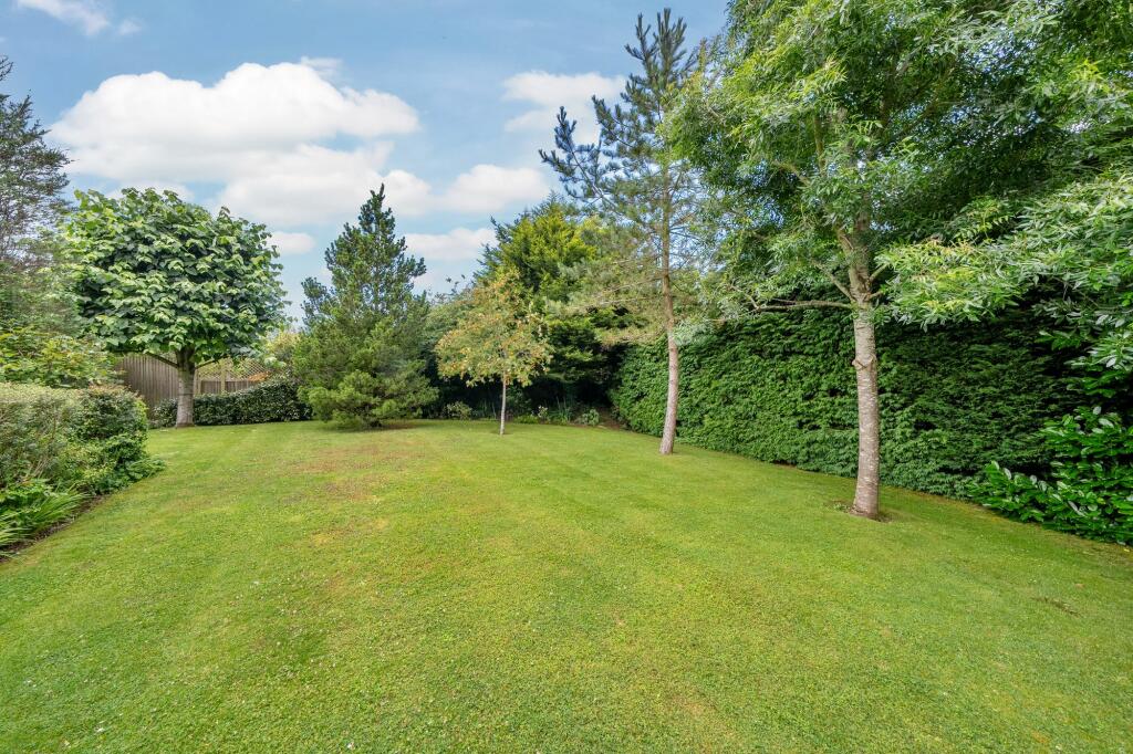 Additional image 13 of Limpsfield Road, Warlingham, CR6