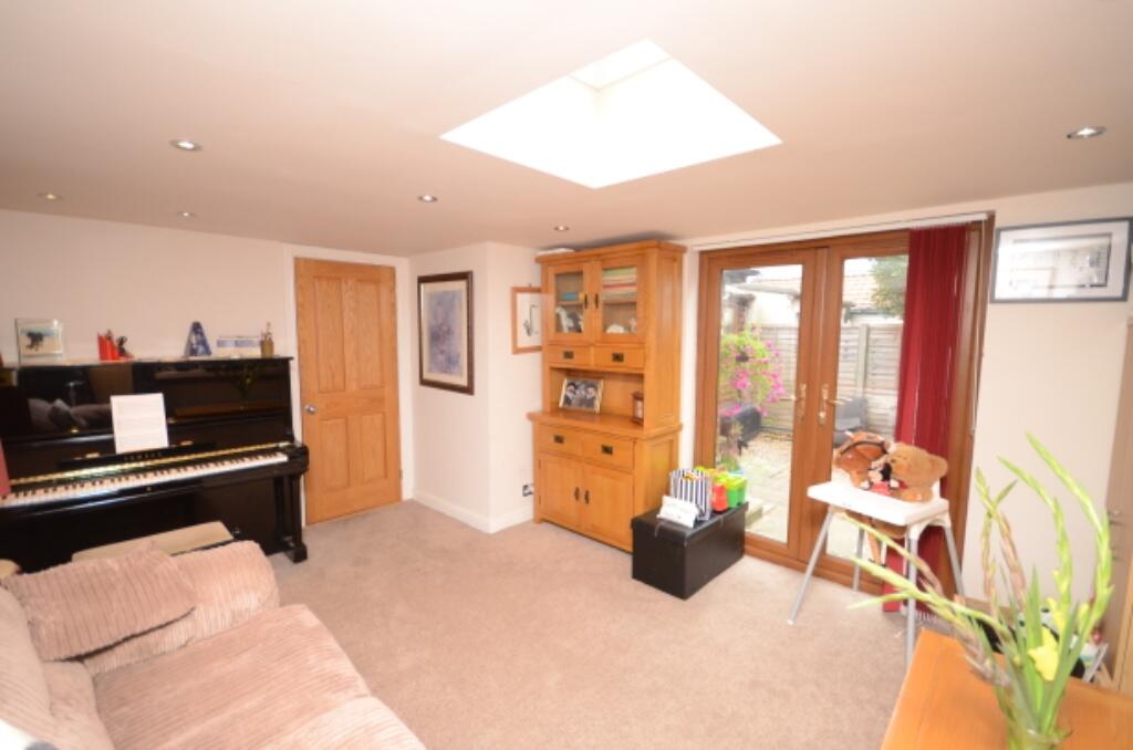 Additional image 10 of Field View The Street, Sheering