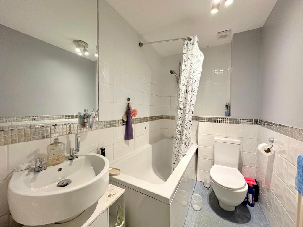 Additional image 10 of Lynmouth Gardens, Chelmsford, CM2