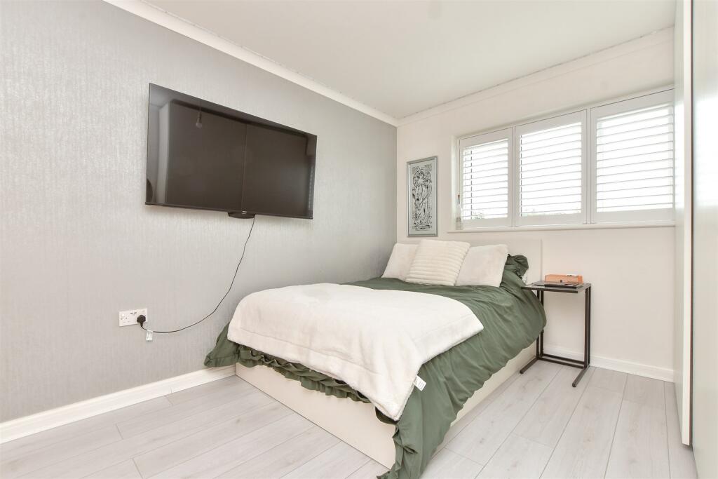 Additional image 5 of Addison Road, Caterham, Surrey