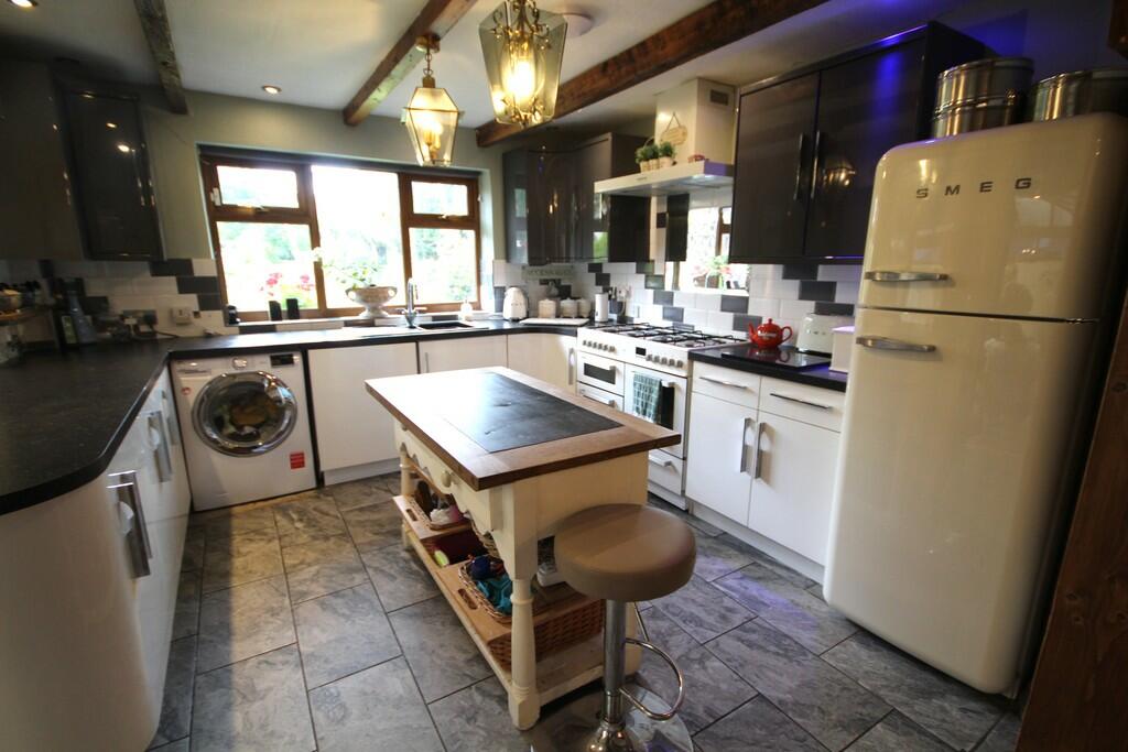 Additional image 6 of The Catch, Halkyn