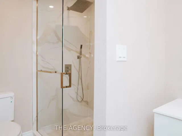 Additional image 30 of 7 Shady Oaks Cres