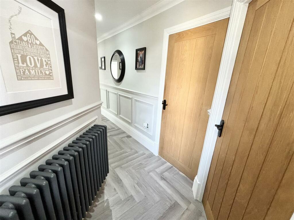 Additional image 12 of Thorndon Avenue, West Horndon, Brentwood