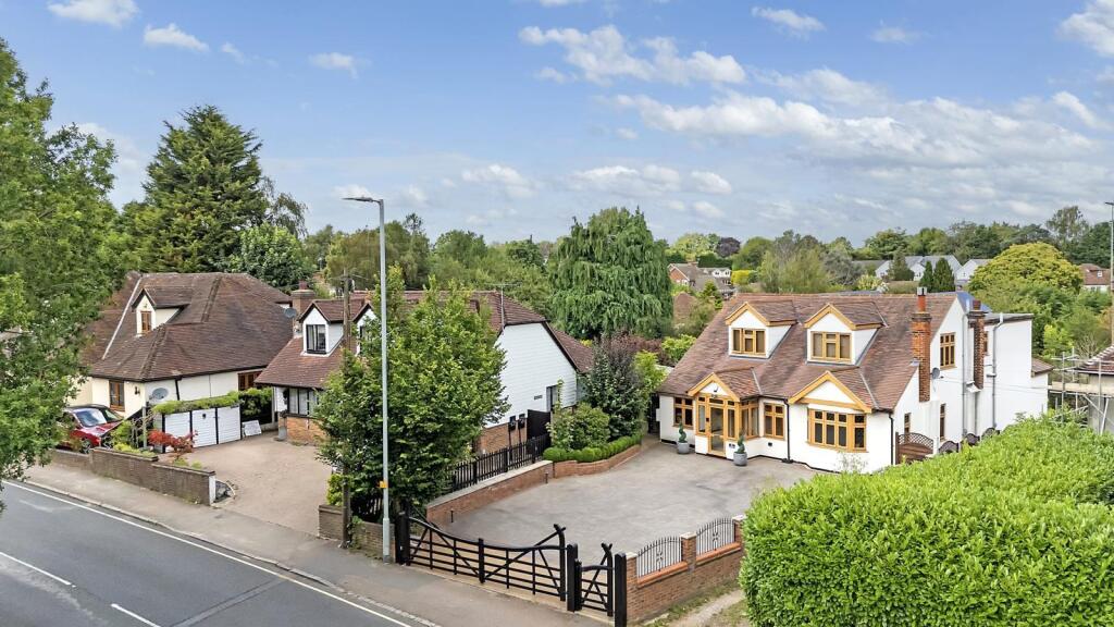 Additional image 31 of Ingrave Road, Brentwood