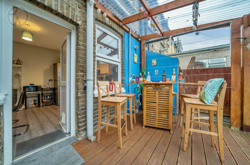 Additional image 12 of Seaton Road, Colliers Wood Borders