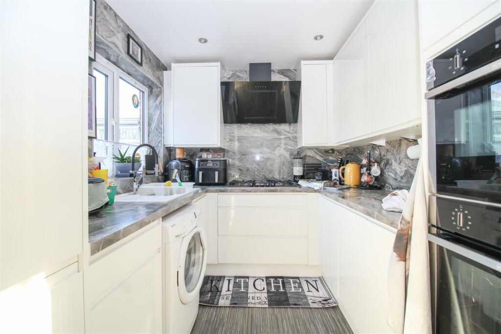 Additional image 15 of Little Cattins, Harlow