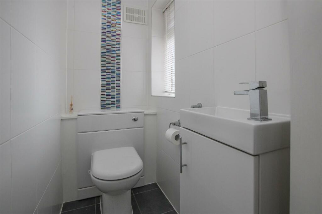 Additional image 10 of The Broadwalk South, Brentwood