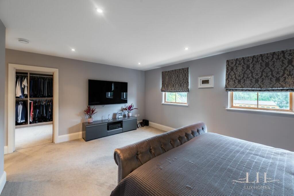 Additional image 16 of Coxtie Green Road, Brentwood