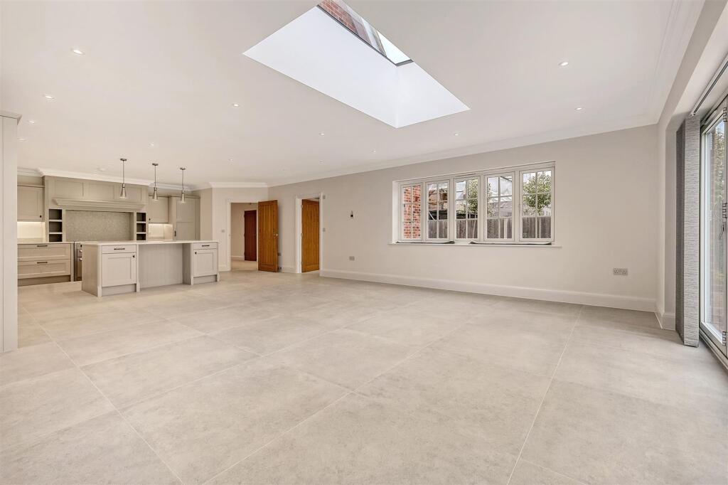 Additional image 13 of Kingsley Road, Hutton, Brentwood