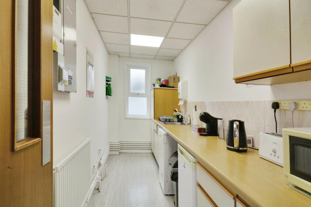 Additional image 6 of Radford Crescent, Billericay, CM12