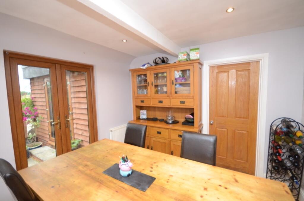 Additional image 5 of Field View The Street, Sheering