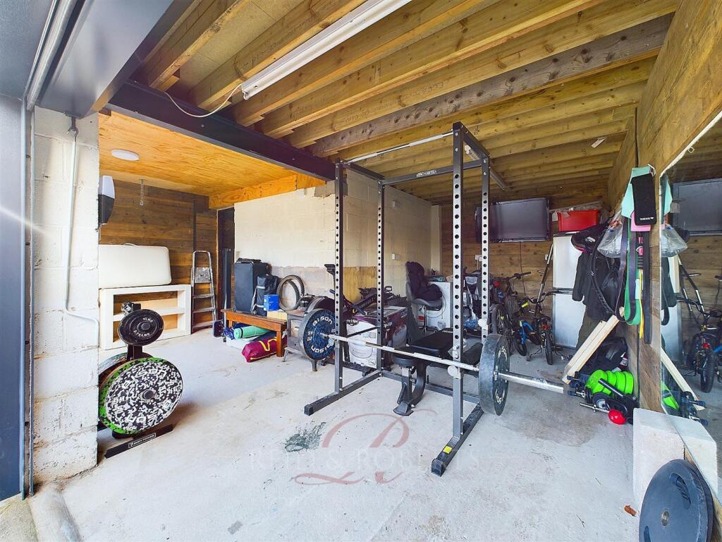 Additional image 33 of Tai Tudors, Pantymwyn, Mold