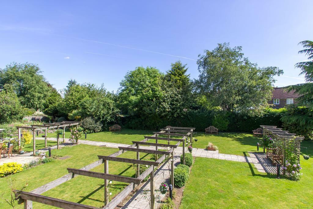 Additional image 17 of 303 Limpsfield Road, Warlingham, CR6 9RL