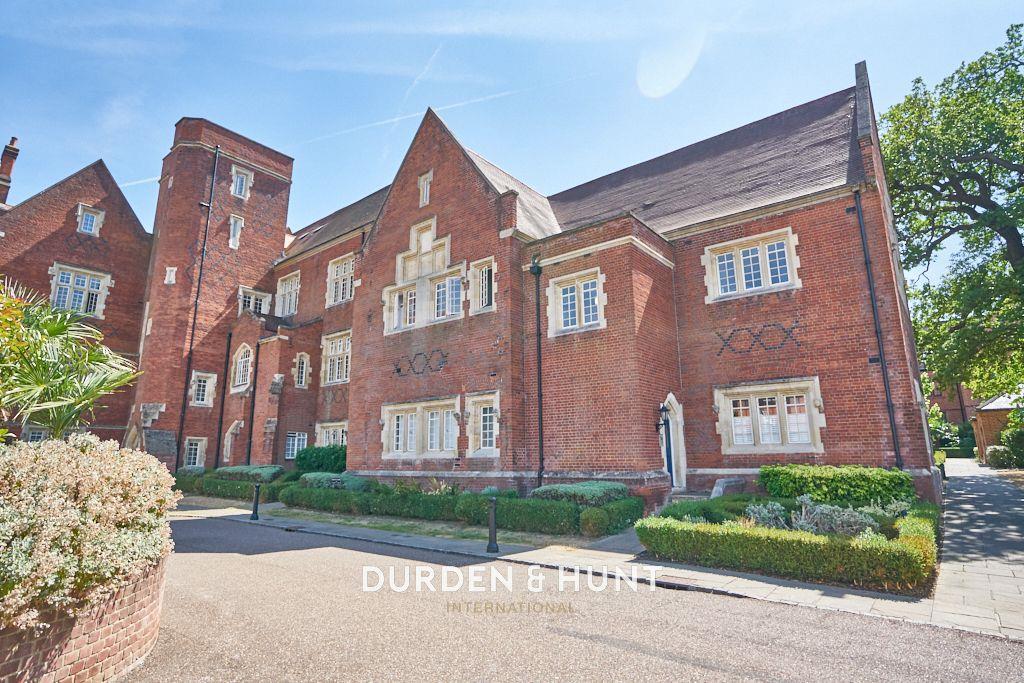 Tudor Court, Brentwood, CM14