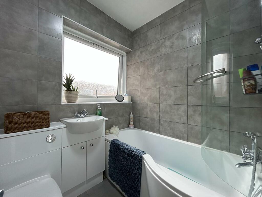 Additional image 9 of Knowles Close, Halstead