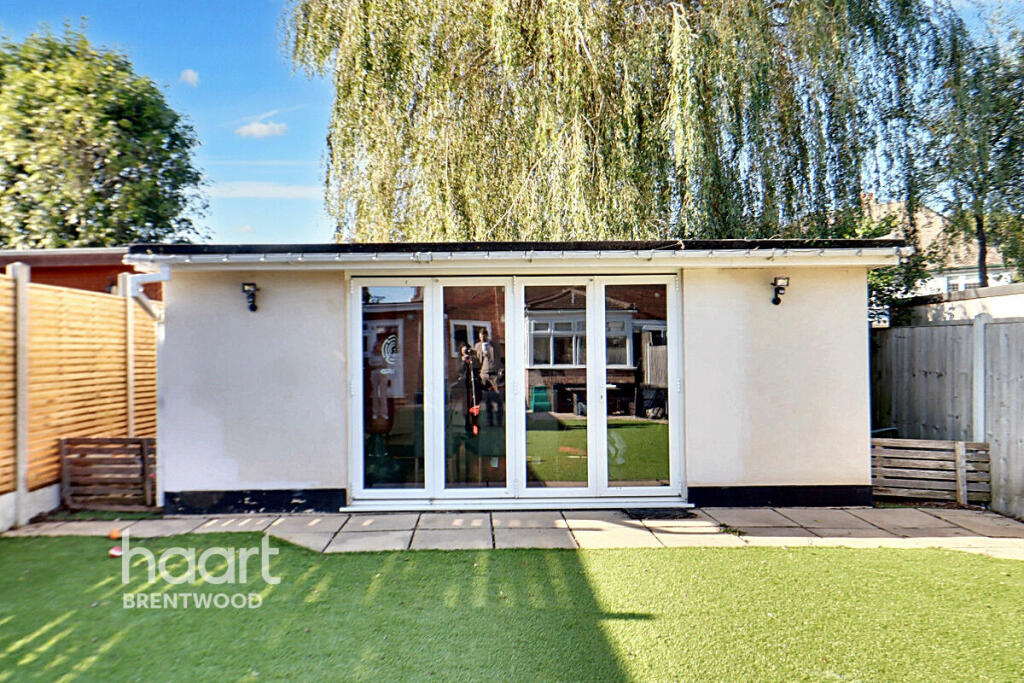 Additional image 21 of Middle Road, Brentwood