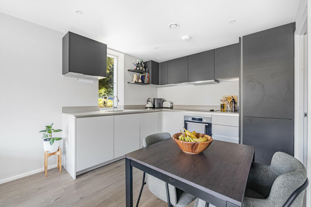 Additional image 4 of Chalkhurst Court , 32 Lismore Road