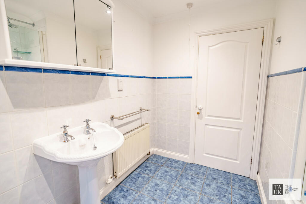 Additional image 9 of Brook Street, Brentwood, CM14