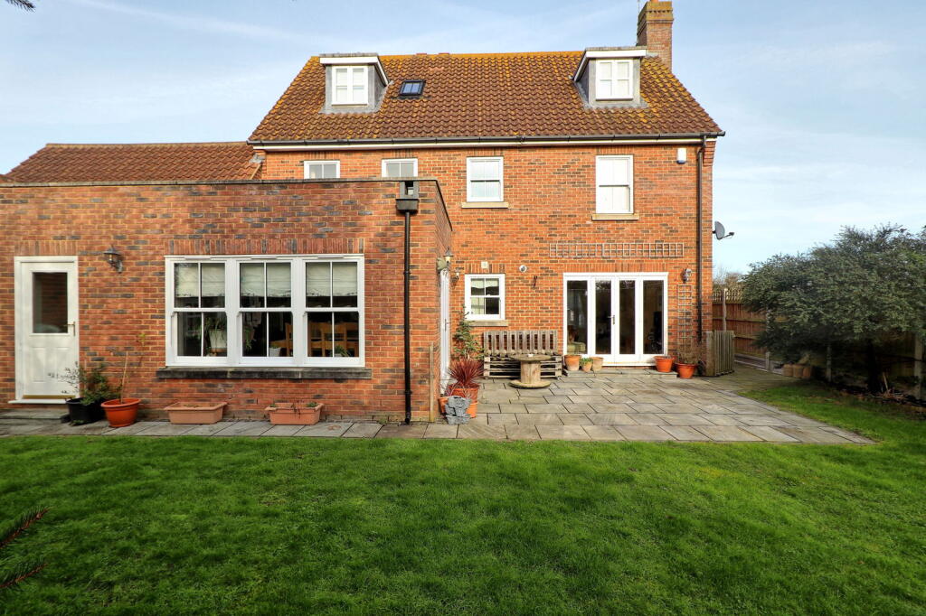 Additional image 35 of Vicarage Court, Southminster, CM0 7GZ