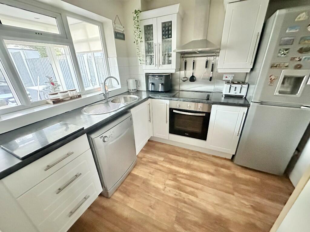 Additional image 7 of Vale Road, Whitby