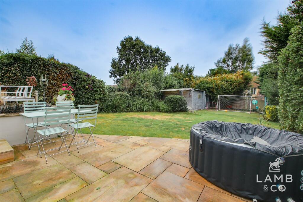 Additional image 23 of Clarendon Park, East Clacton