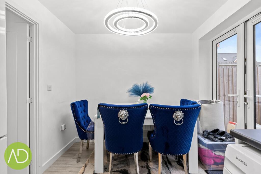 Additional image 7 of Hawfinch Crescent, Old Harlow, Essex