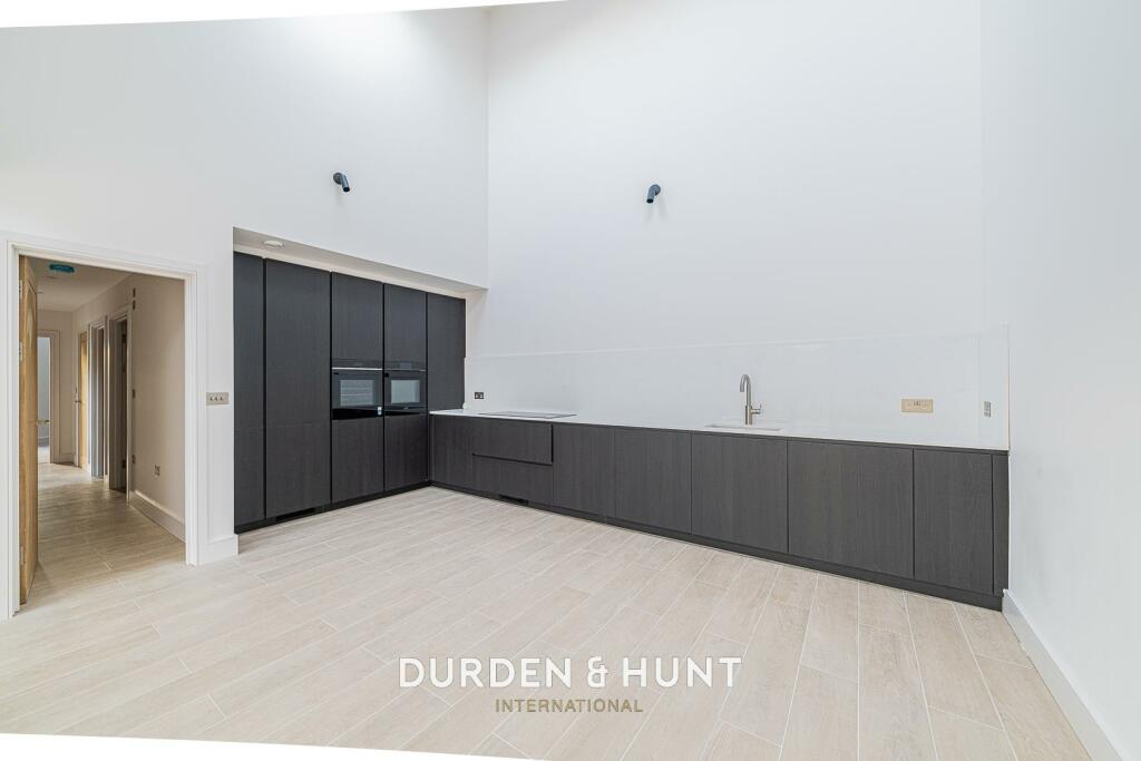 Additional image 4 of Carters Green, Matching, CM17