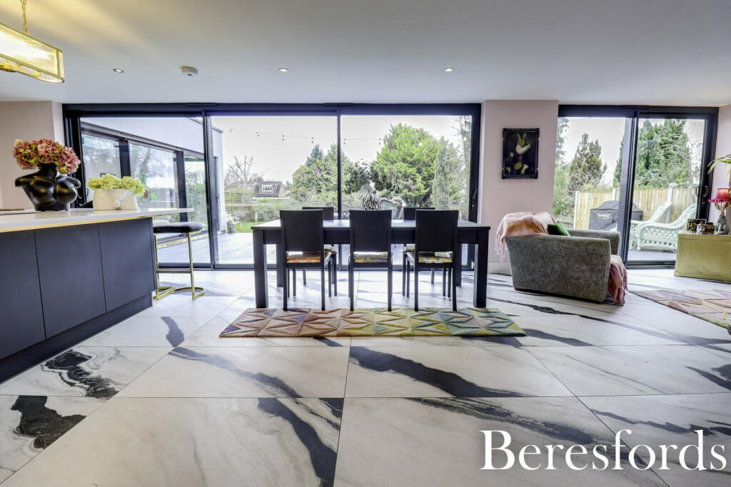 Additional image 5 of London Road, Brentwood, CM14