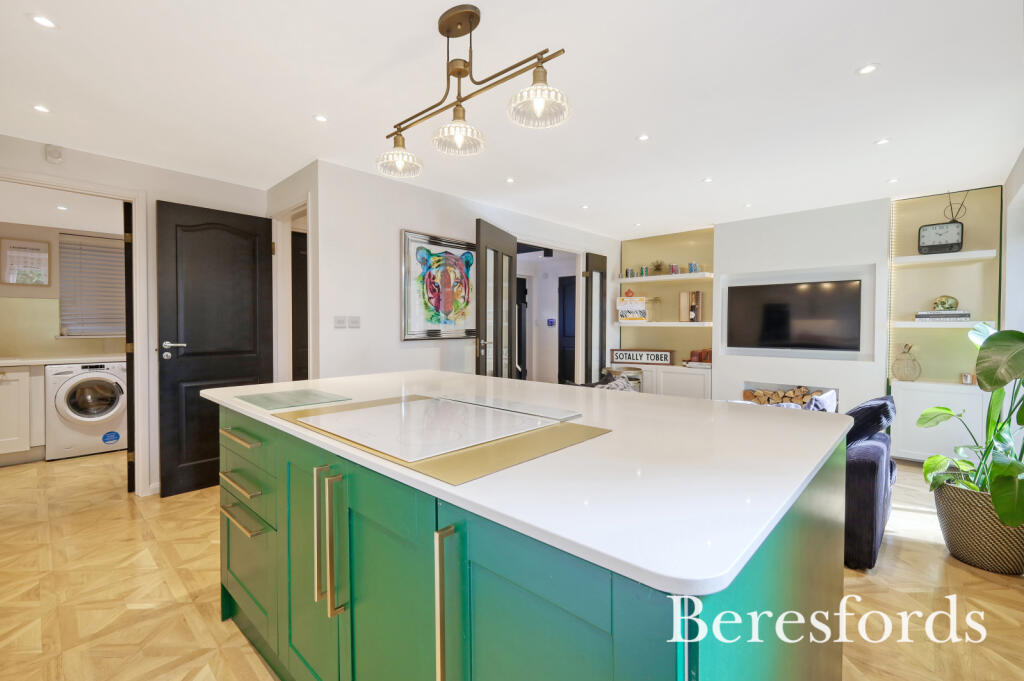 Additional image 14 of Halstead Way, Hutton, CM13