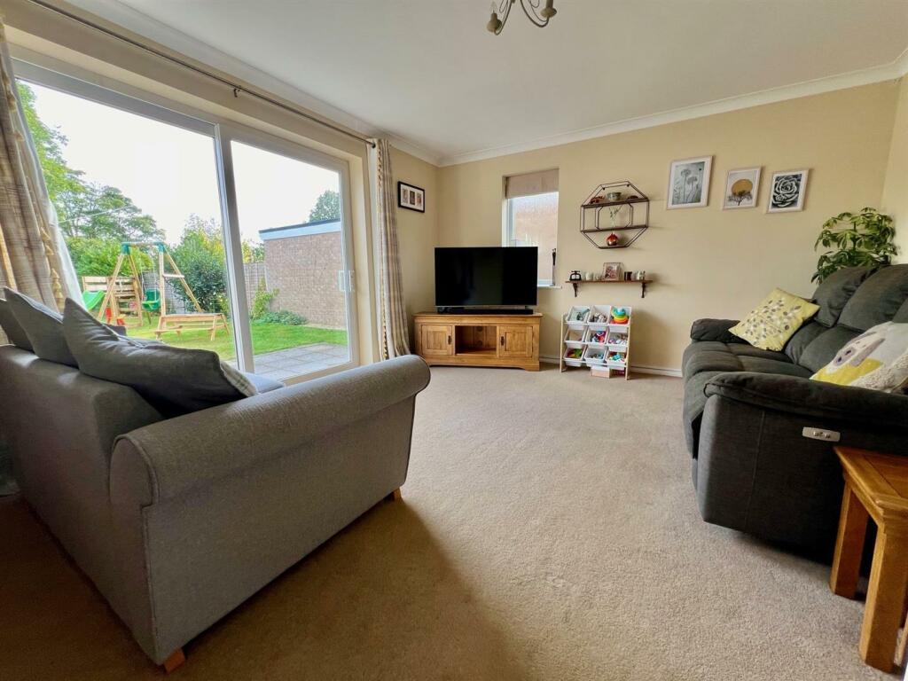 Additional image 4 of Maple Way, Burnham-On-Crouch