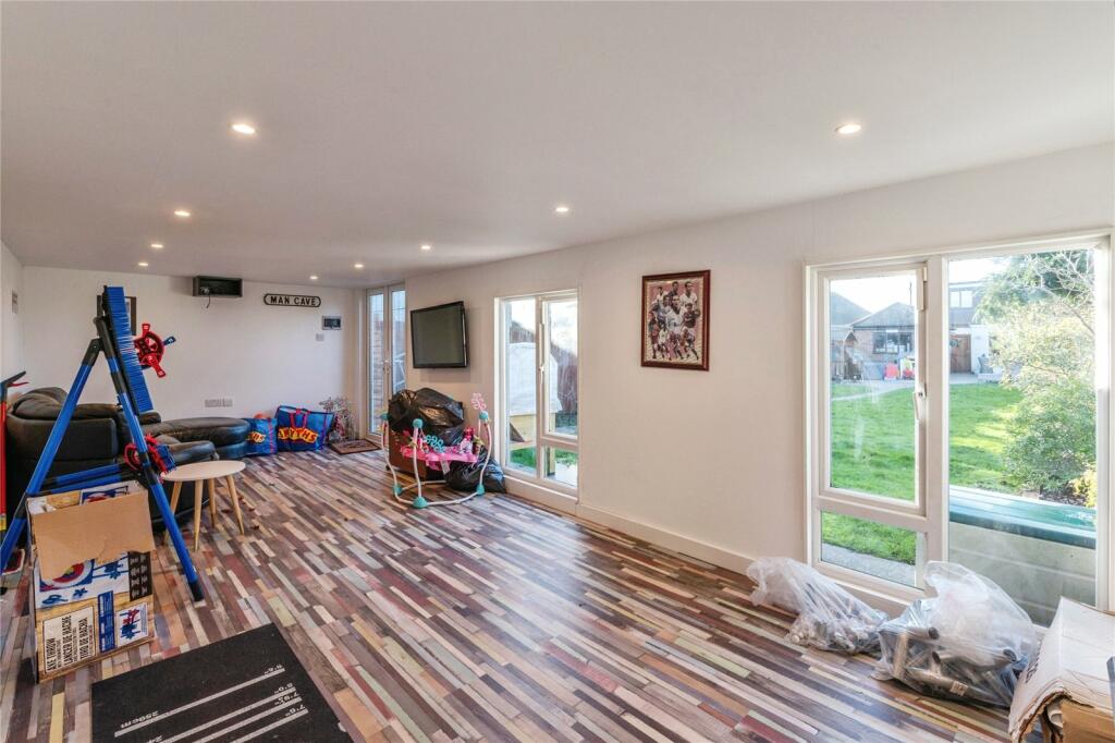 Additional image 14 of Thorndon Avenue, BRENTWOOD, Essex, CM13