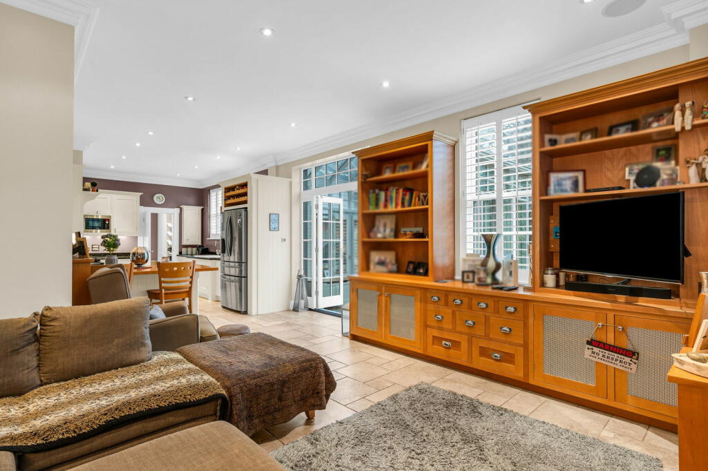 Additional image 4 of Thorndon Approach, Herongate, Brentwood, CM13 3PA