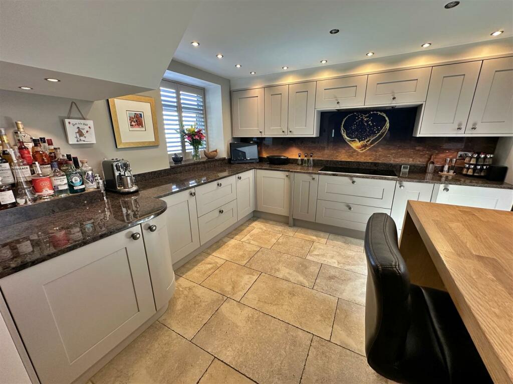 Additional image 25 of Ffordd Y Bont, Pontybodkin