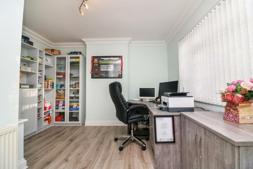 Additional image 17 of Trusses Road, Bradwell-On-Sea