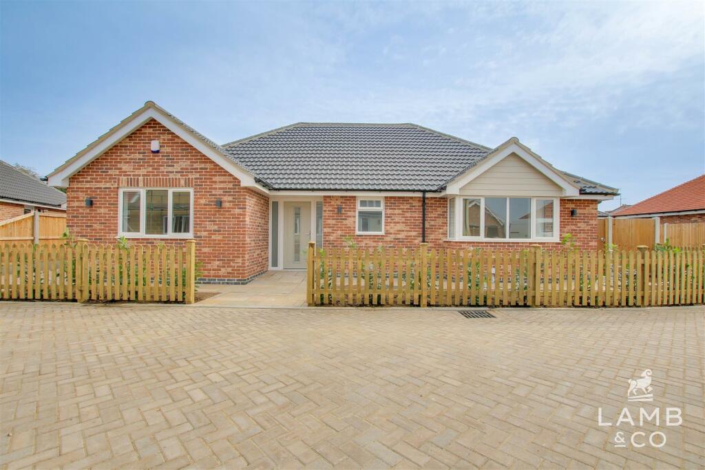 Additional image 16 of The Meadows, Betts Green Road, Little Clacton