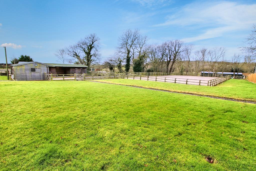 Additional image 22 of Park Lane, Ramsden Heath, Billericay