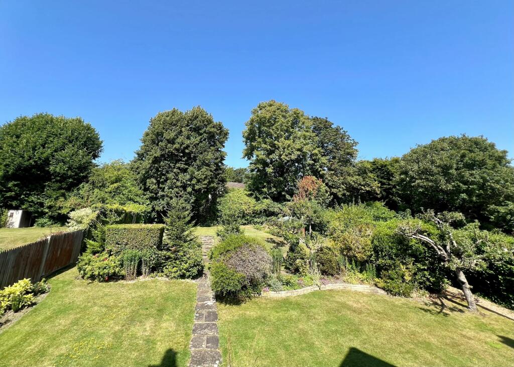 Additional image 22 of The Drive, Coulsdon, CR5