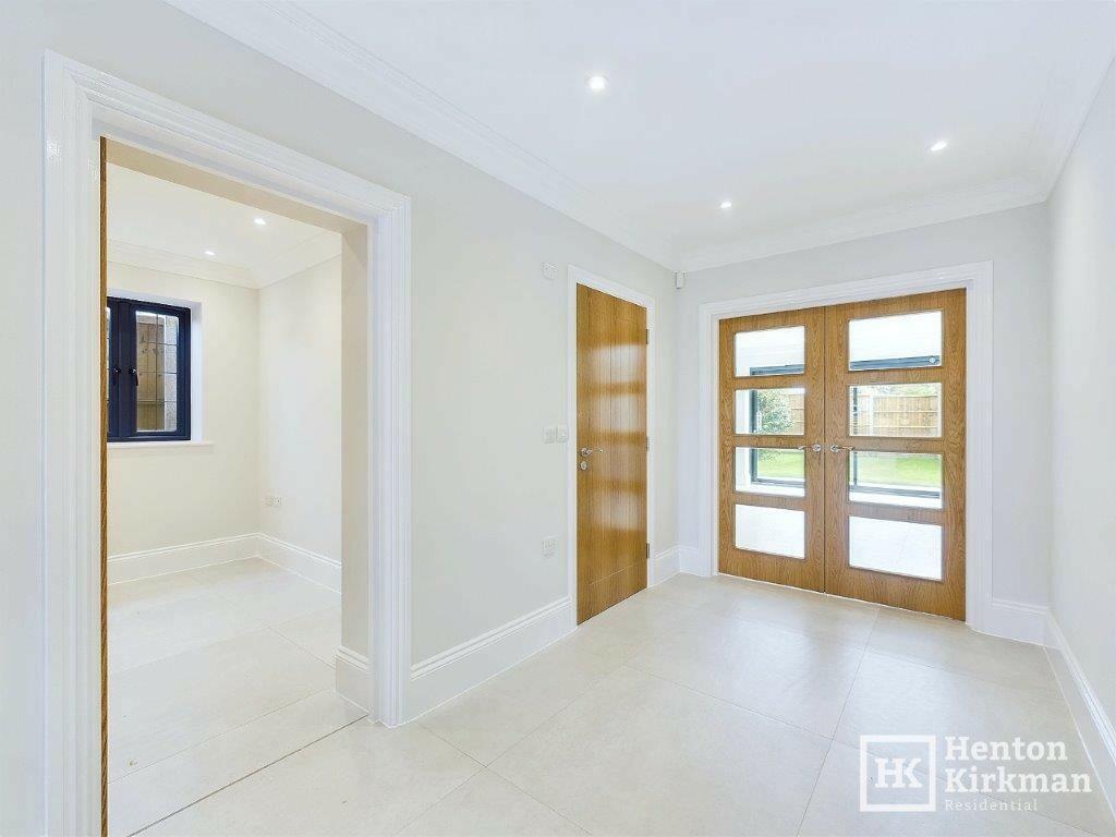 Additional image 6 of Rosslyn Road, Billericay, Essex, CM12 9JN
