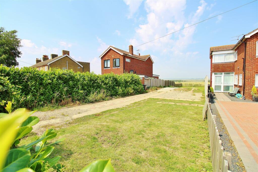 Additional image 30 of Kirby Road, Walton On The Naze