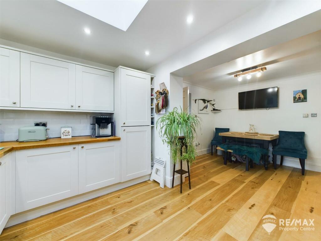 Additional image 9 of Rectory Road, Little Oakley, Harwich