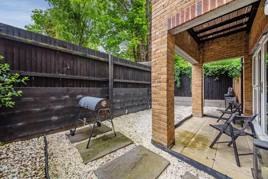 Additional image 6 of Selsdon Road, South Croydon