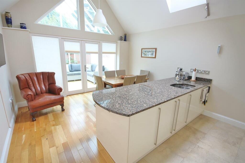 Additional image 3 of Frinton Road, Kirby Cross, Frinton-On-Sea