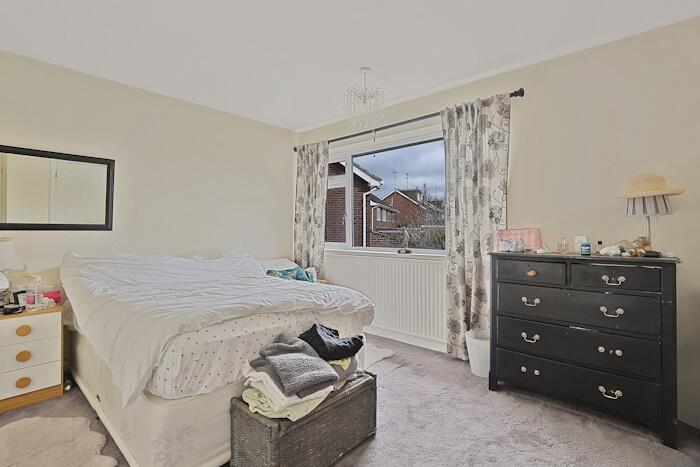 Additional image 18 of Longfields, Ongar, CM5