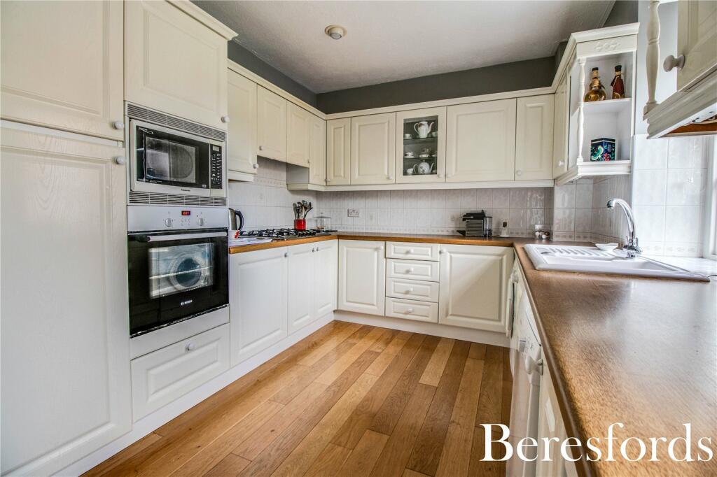 Additional image 20 of Huskards, Back Lane, CM4