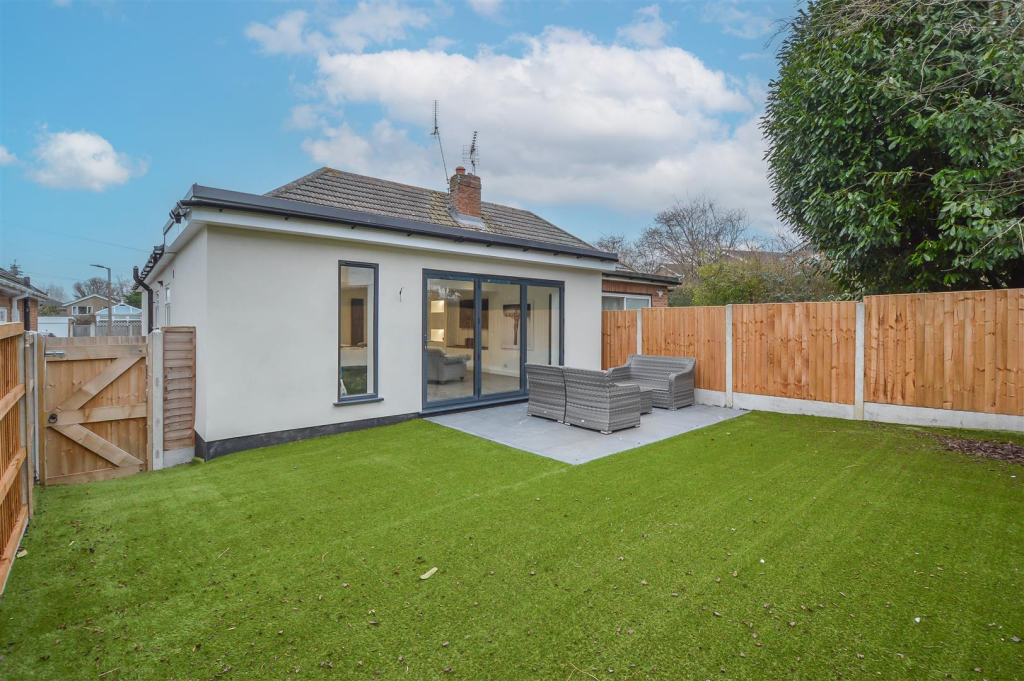 Additional image 2 of Robin Close, Billericay