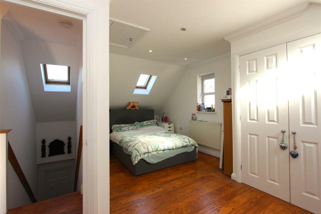 Additional image 19 of Water Mead, Chipstead