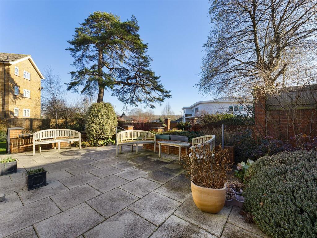 Additional image 10 of Yew Tree Court, Sanderstead Village