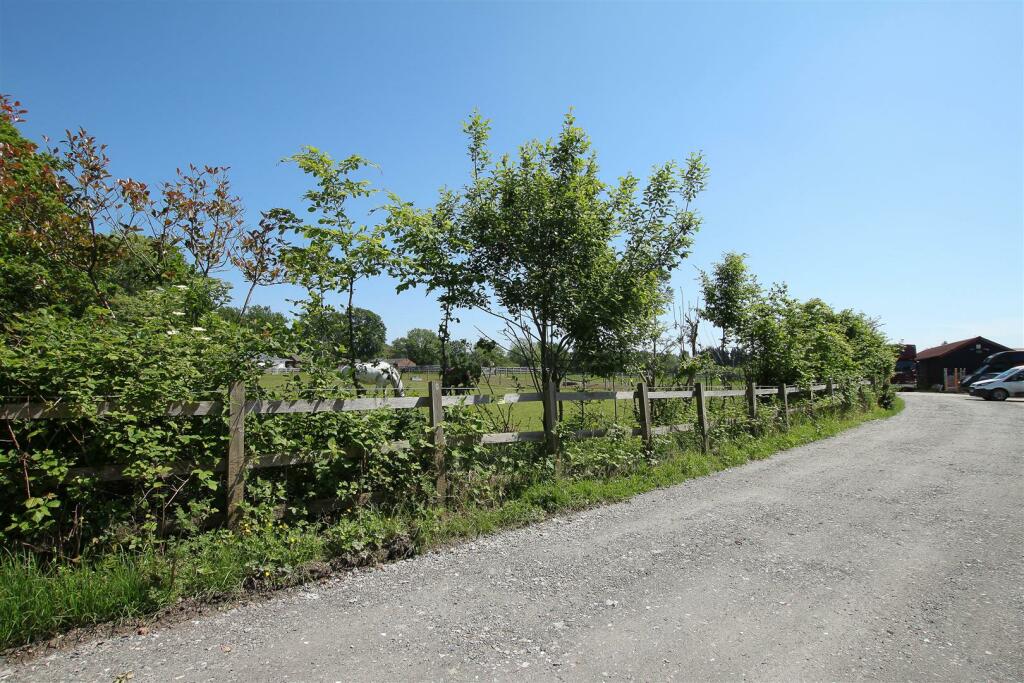 Additional image 35 of Mores Lane, Bentley, Brentwood